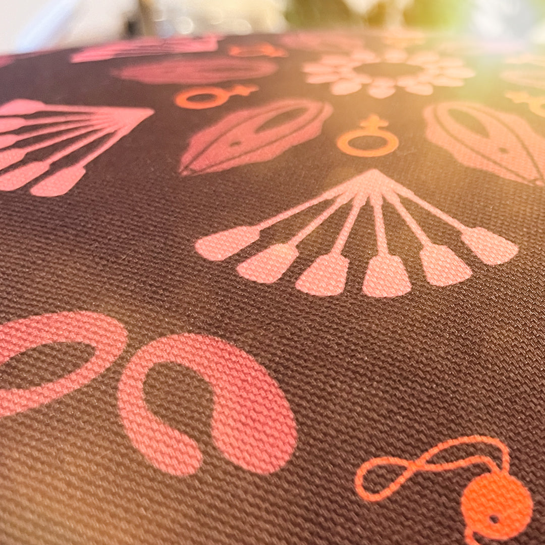 Fetish Flower | Wendekissen, doppelseitiger Kontrastdruck