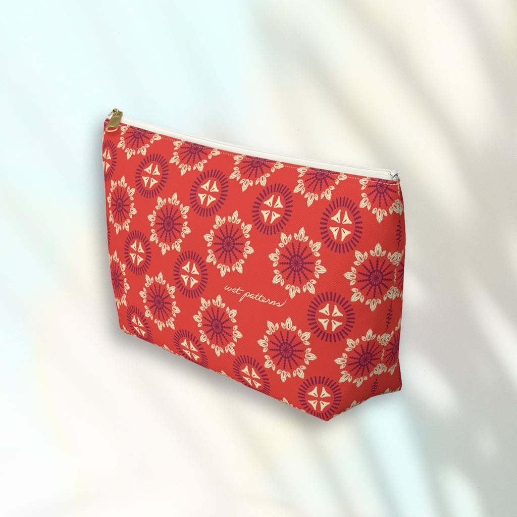 Pussy Corona | Toy Clutch