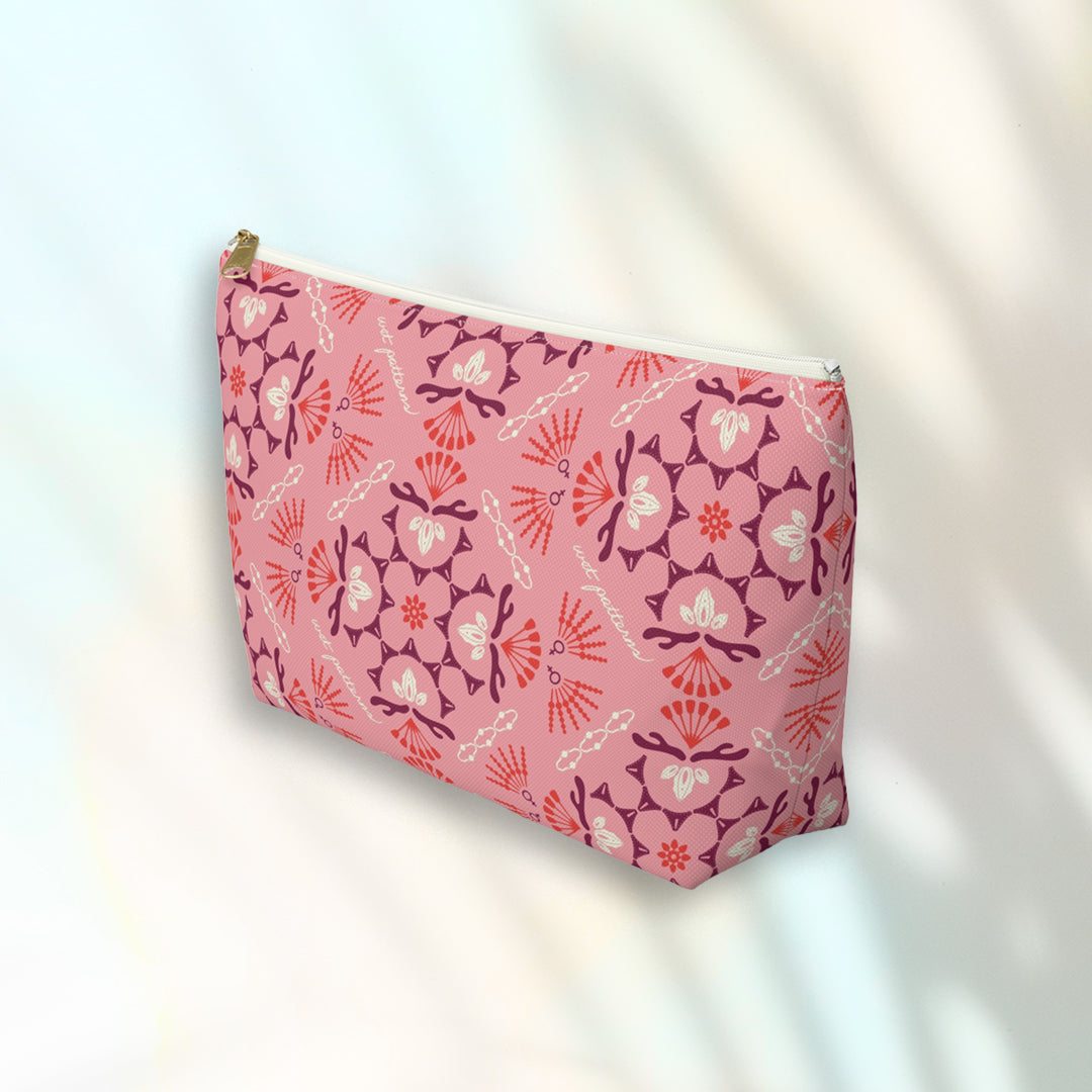 Kaleido-Strap | Toy Clutch