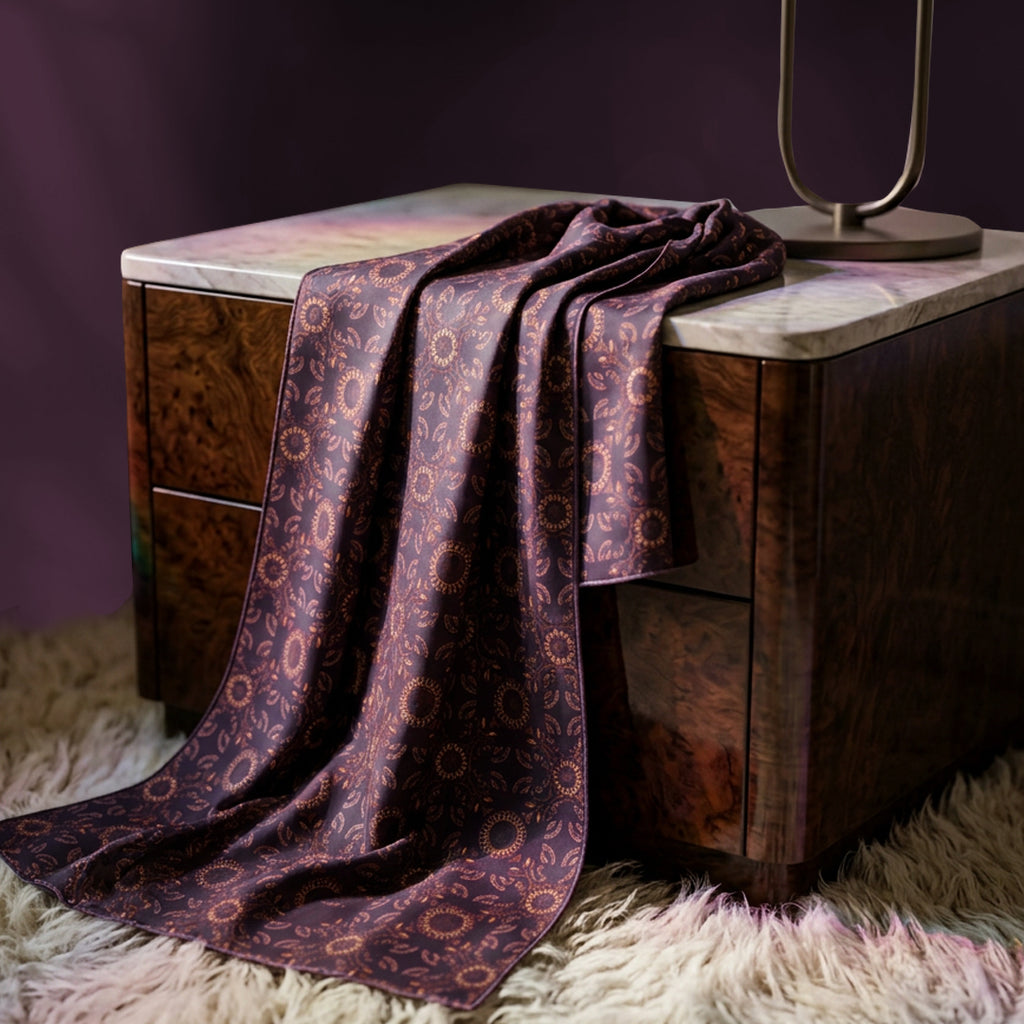 Pleasure Pattern | Premium Schal aus Seide