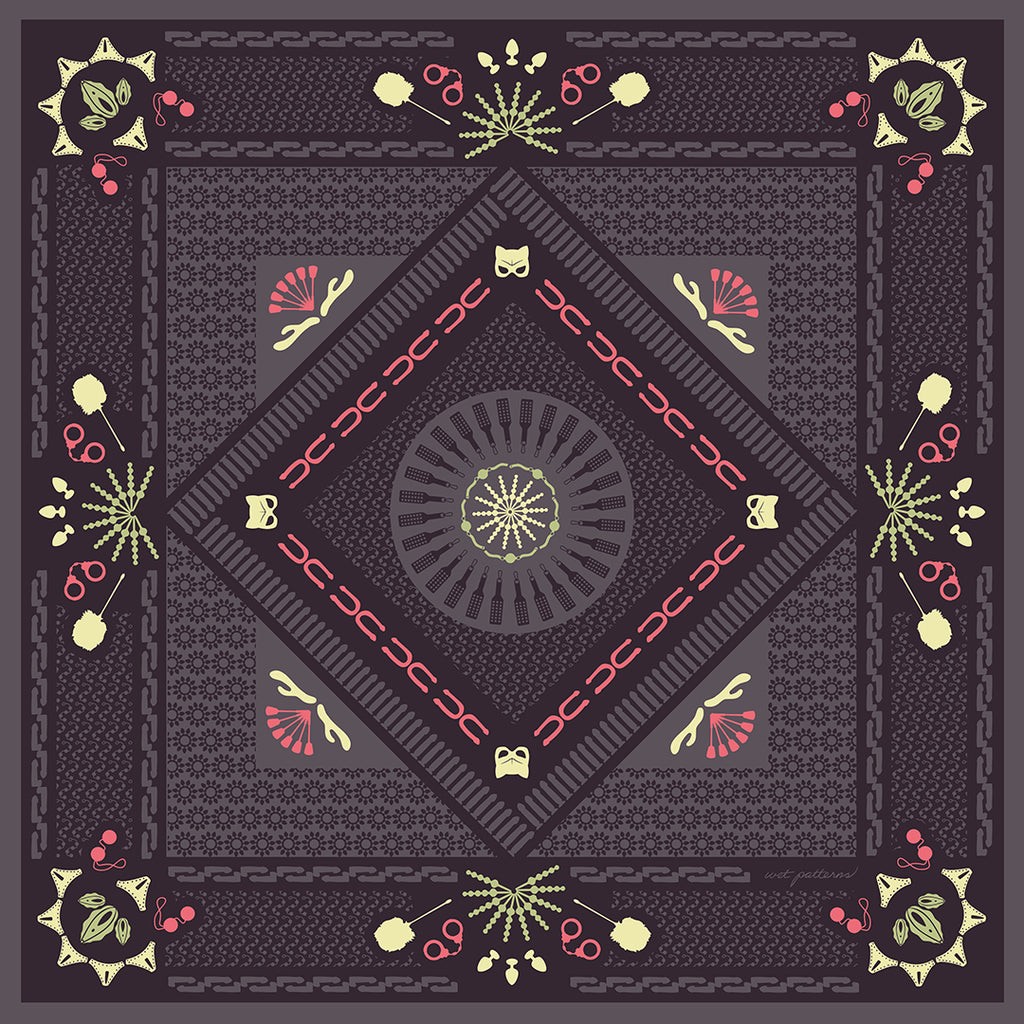 Sunny Harness | Leichter quadratischer Schal, mehrfarbig bedruckt